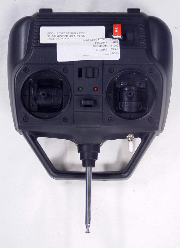 72MHz Transmitter - FCC ID PGQ72FM-08T - Toytronix LLC