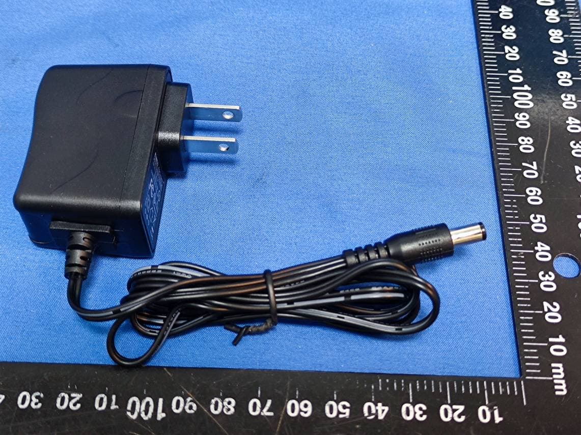 UHF FM TRANSCEIVER - FCC ID PH3DJ-G46T - Alinco Incorporated, Electronics Division (4)
