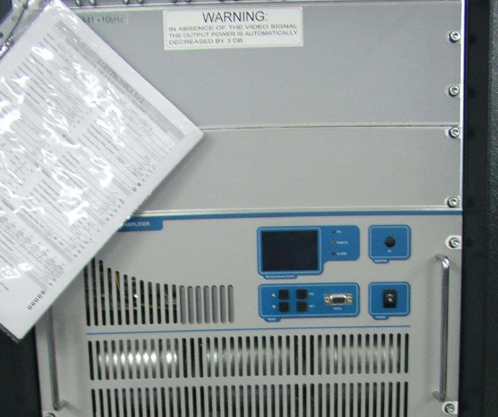 2.5 kW Analog TV broadcast transmitter - FCC ID PHLTXUP2500 - Elettronika S.r.l. (2)