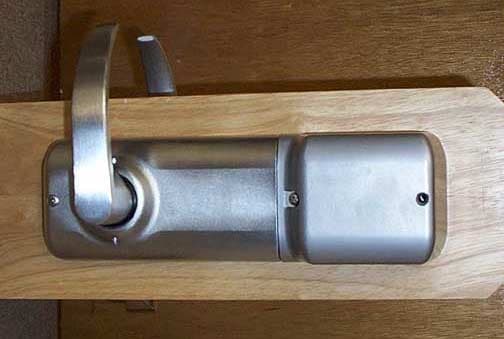 Self Contained Door Lock, LS2P - FCC ID PHULS2P - International Electronics Inc. (3)