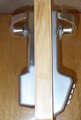 Self Contained Door Lock, LS2P - FCC ID PHULS2P - International Electronics Inc. (4)