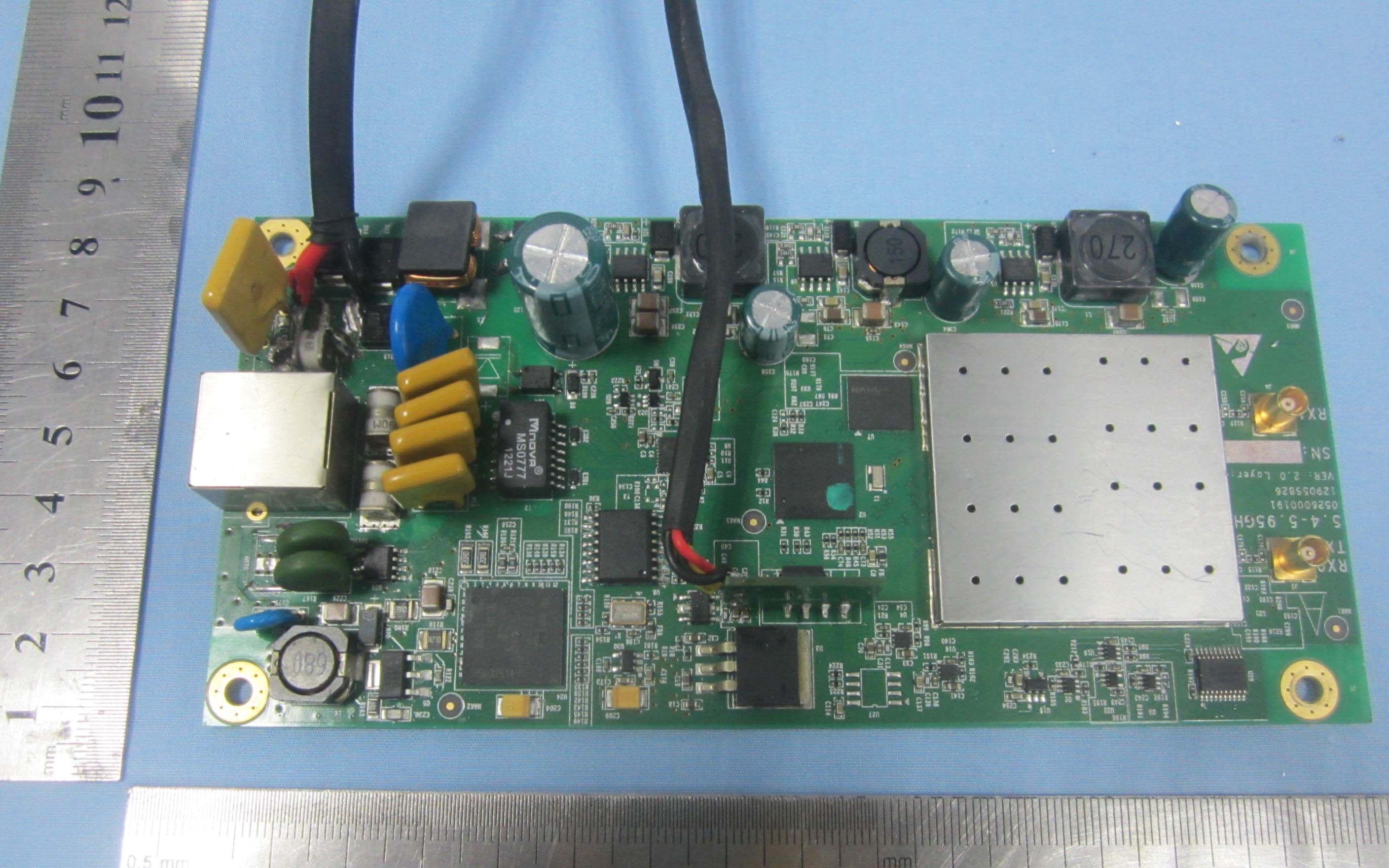 WiMAX MRT CPE - FCC ID PIDMRT4900 - Airspan Networks Inc (1)