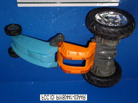 RC Car - FCC ID PIY80441-03A4R - Mattel Asia Pacific Sourcing Ltd. (2)