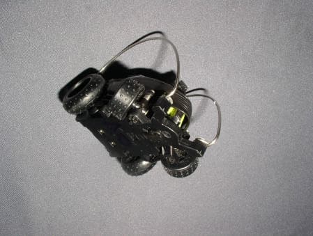 RC Car - FCC ID PIYB8932-03A4R - Mattel Asia Pacific Sourcing Ltd. (2)