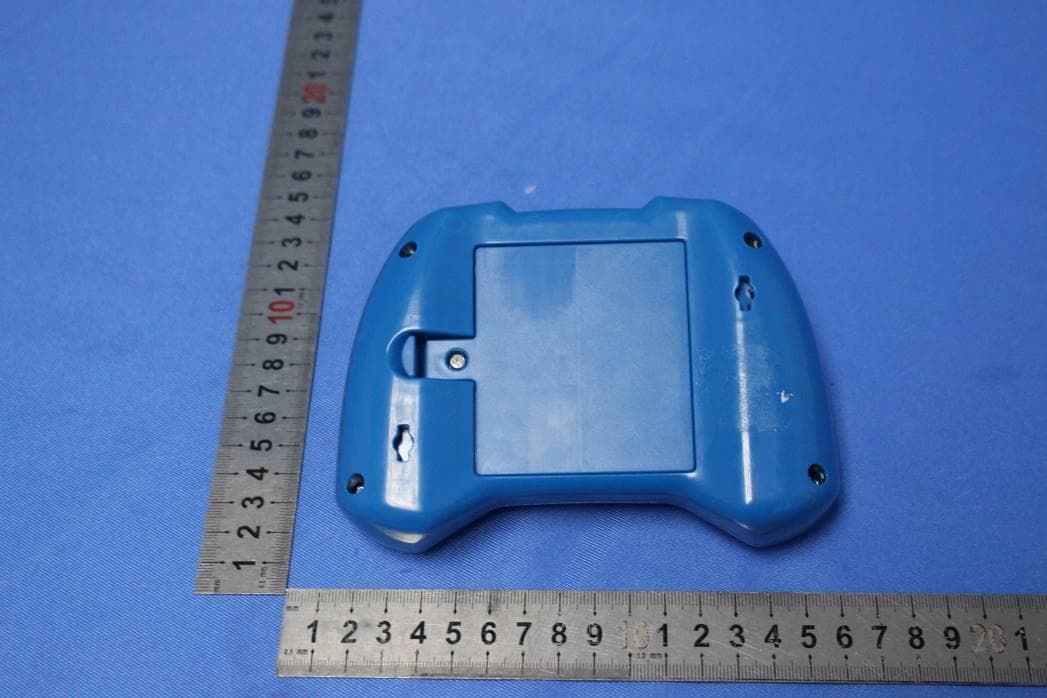 RC SUPERCHARGED SHARK - FCC ID PIYGWB71-20A5T - Mattel Asia Pacific Sourcing Ltd. (5)
