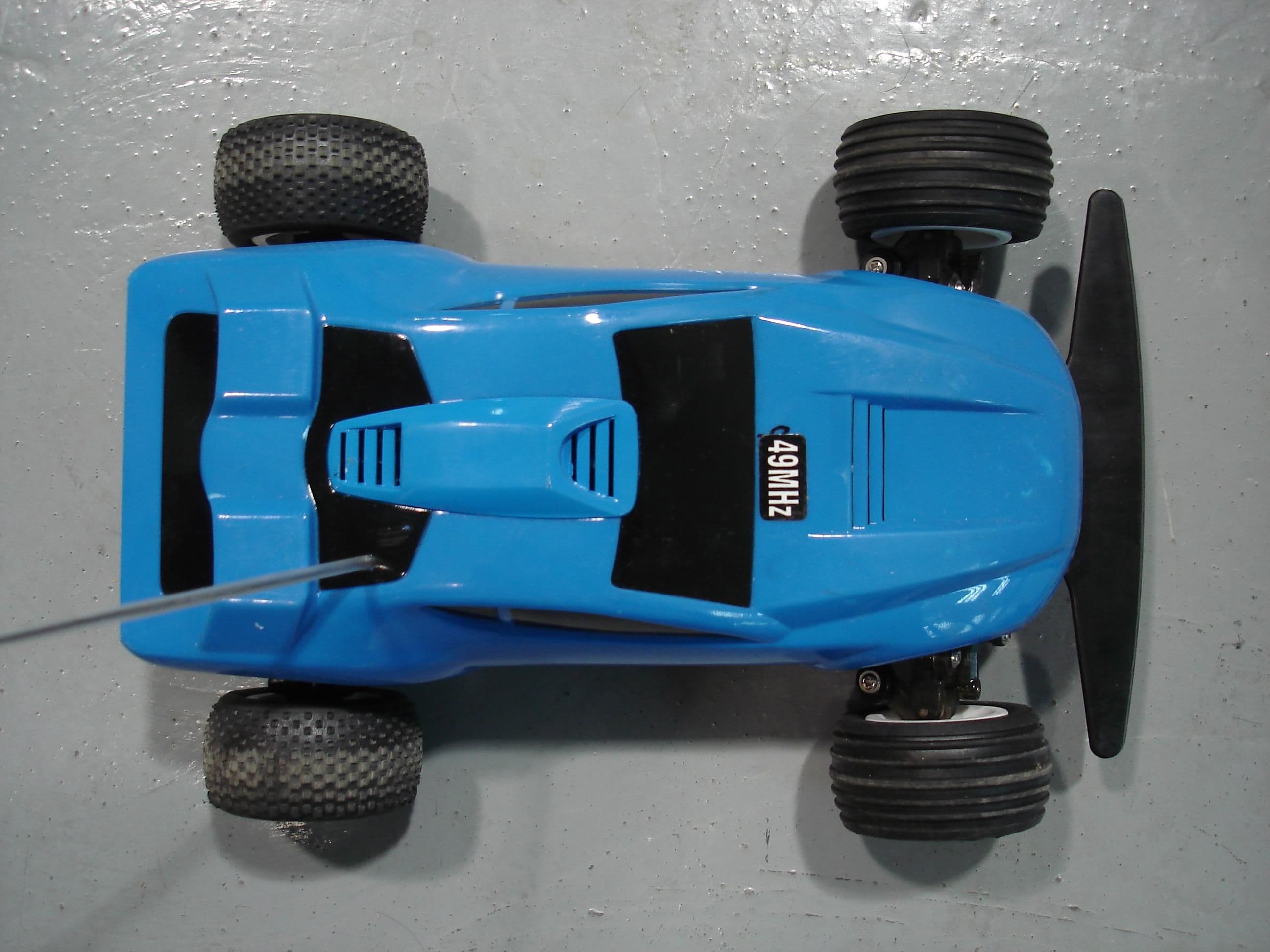 1:18 HURRICANE - FCC ID PIYJ6850-05A4R - Mattel Asia Pacific Sourcing Ltd.