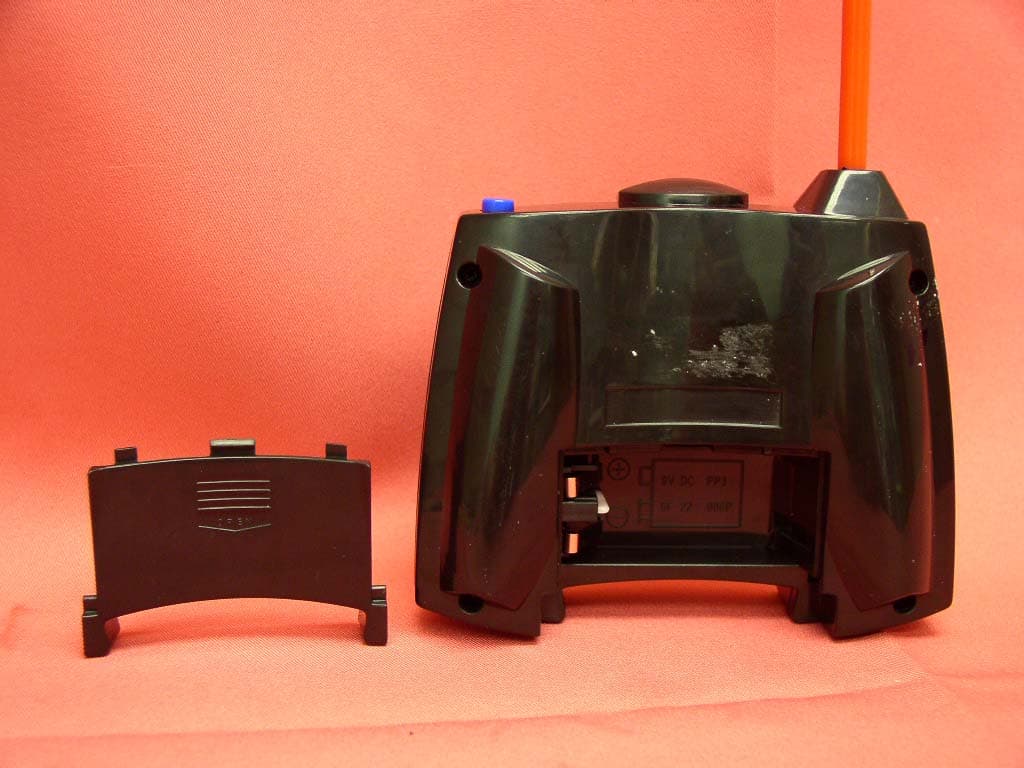 RC Hovercraft - FCC ID PIYK6318-06A2T - Mattel Asia Pacific Sourcing Ltd. (3)
