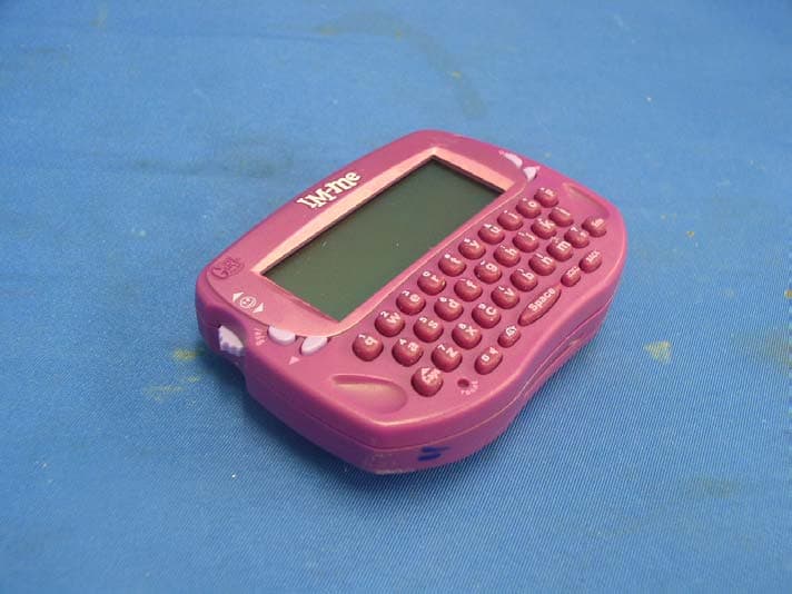 IM-me (Handset) - FCC ID PIYL7281H1 - Mattel Asia Pacific Sourcing Ltd. (2)