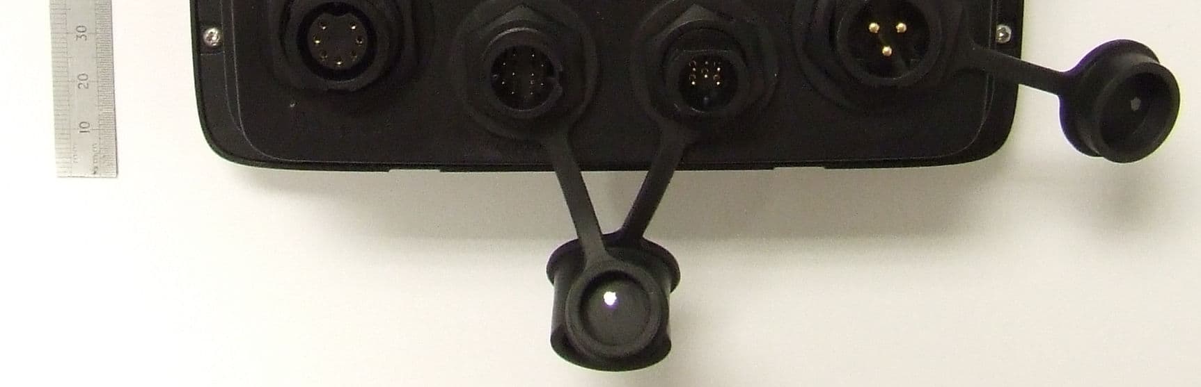Marine Multifunctional Display with 802.11b/g & Bluetooth - FCC ID PJ5-WFBT5 - Flir Belgium BVBA (5)