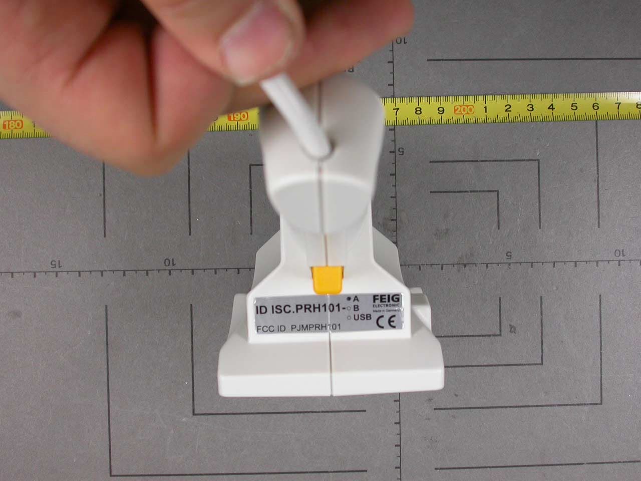 Inductive Tag Reader - FCC ID PJMPRH101 - Feig Electronic GmbH (2)
