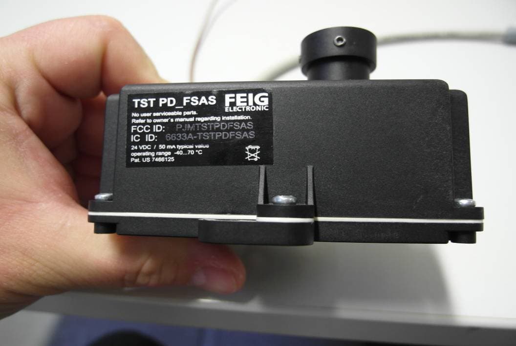 Wireless Safety System for industrial doors - FCC ID PJMTSTPDFSASK - Feig Electronic GmbH (3)