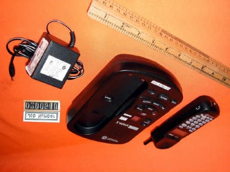 2.4 GHz 40-Channel Cordless Phone with CID and DAM - FCC ID PJU2420 - Shenzhen Jingneng Telecom Technology Co Ltd (1)
