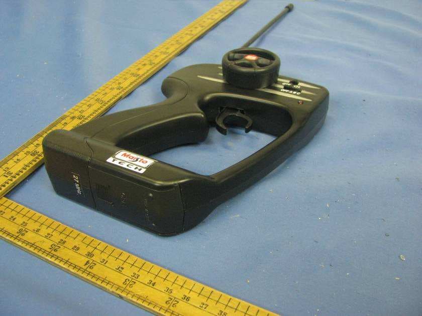1:10 Radio Control Vehicle Collection, Assorted - FCC ID PKG04236RC27M - May Cheong Toy Products Fty. Ltd.