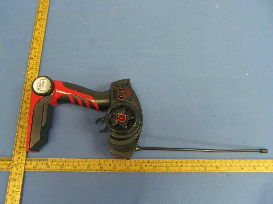Radio Control vehicles - FCC ID PKG10082RC27M - May Cheong Toy Products Fty. Ltd. (3)