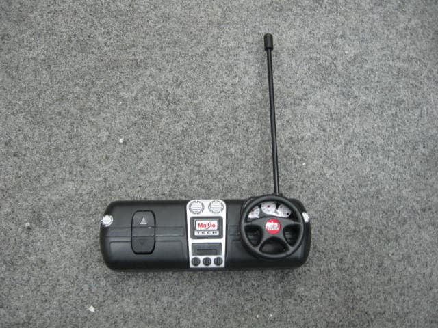 Remote Controller For Toy - FCC ID PKG10130RC27 - May Cheong Toy Products Fty. Ltd. (2)