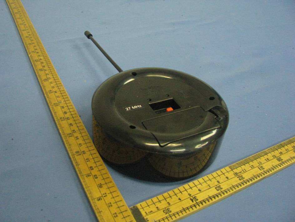 MM Radio Control Vechicle - FCC ID PKG12013RC27 - May Cheong Toy Products Fty. Ltd. (3)