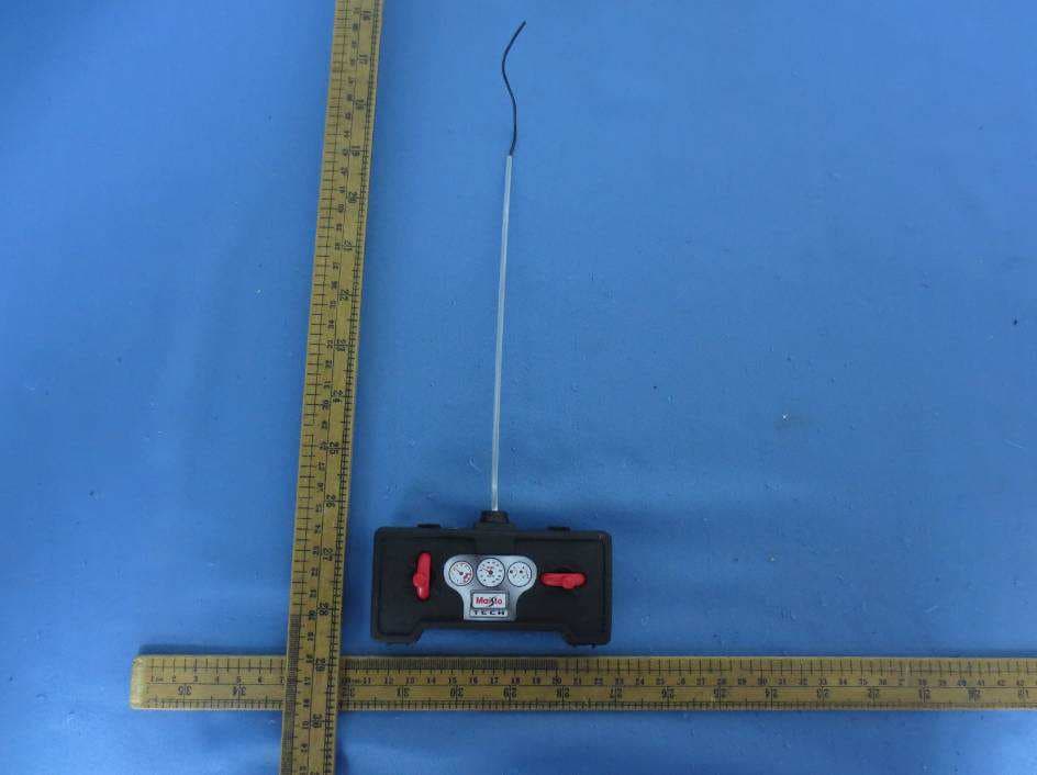 Licensed R/C Vehicles - FCC ID PKG12099RC27 - May Cheong Toy Products Fty. Ltd. (3)