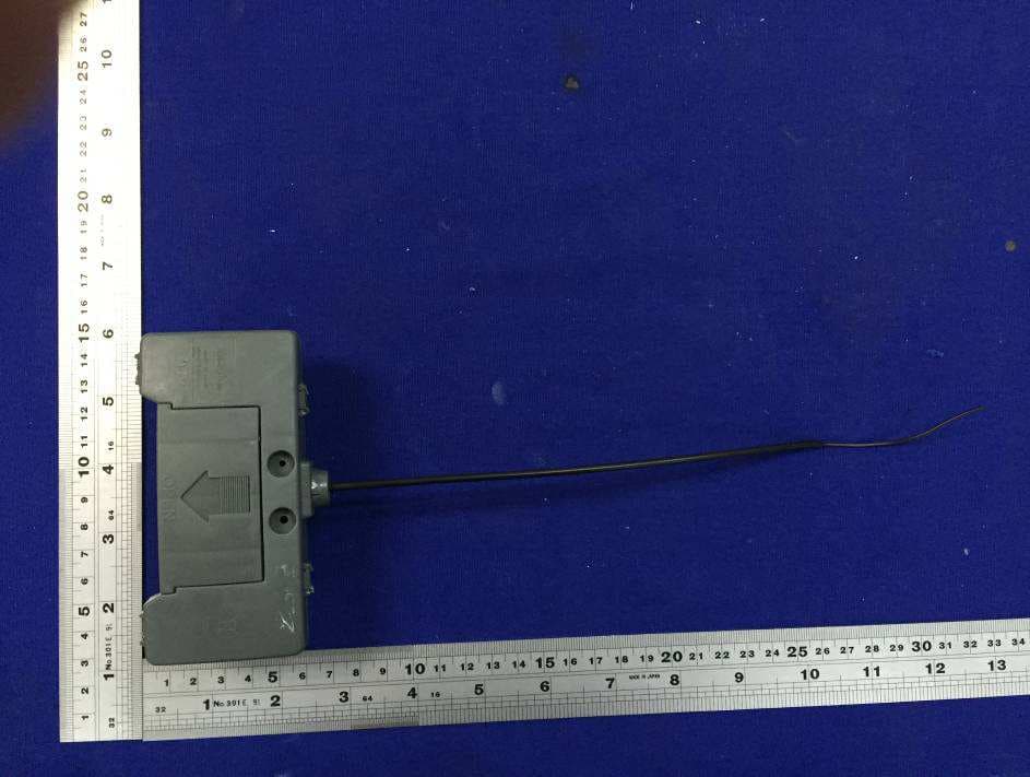 RC SPEED BOAT - FCC ID PKG14172RC27 - May Cheong Toy Products Fty. Ltd. (4)