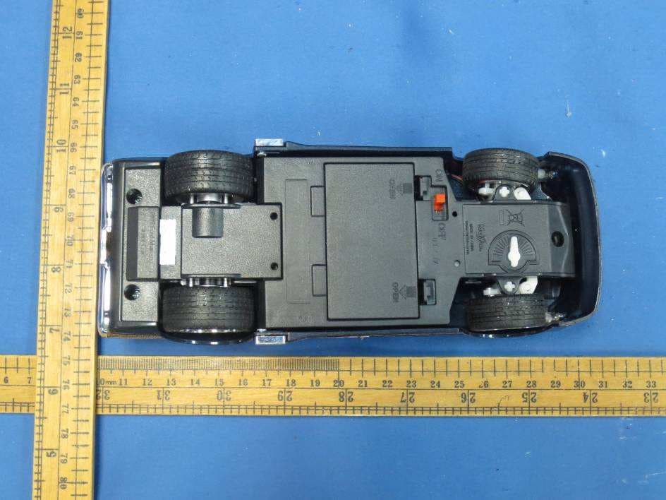 1:24 Radio Control vehicles, Assorted - FCC ID PKG81018RC49M - May Cheong Toy Products Fty. Ltd. (3)