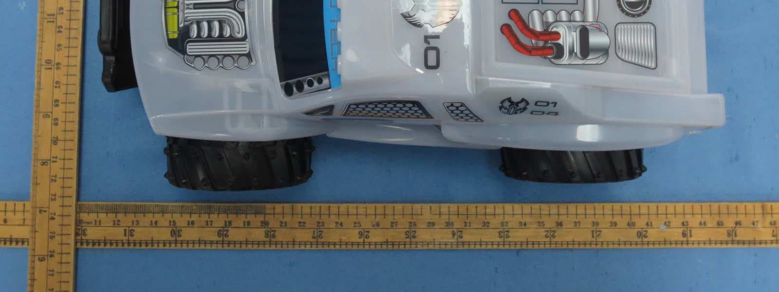 Radio Control Vehicle Light Runners R/C - FCC ID PKG81202RC49 - May Cheong Toy Products Fty. Ltd. (4)