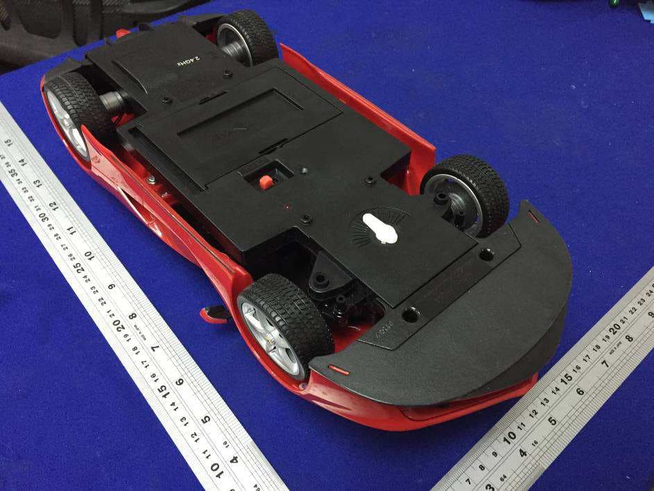 1 14 w/Lithium Rechargeable Battery-Laferrari - FCC ID PKG82110RC - May Cheong Toy Products Fty. Ltd. (2)