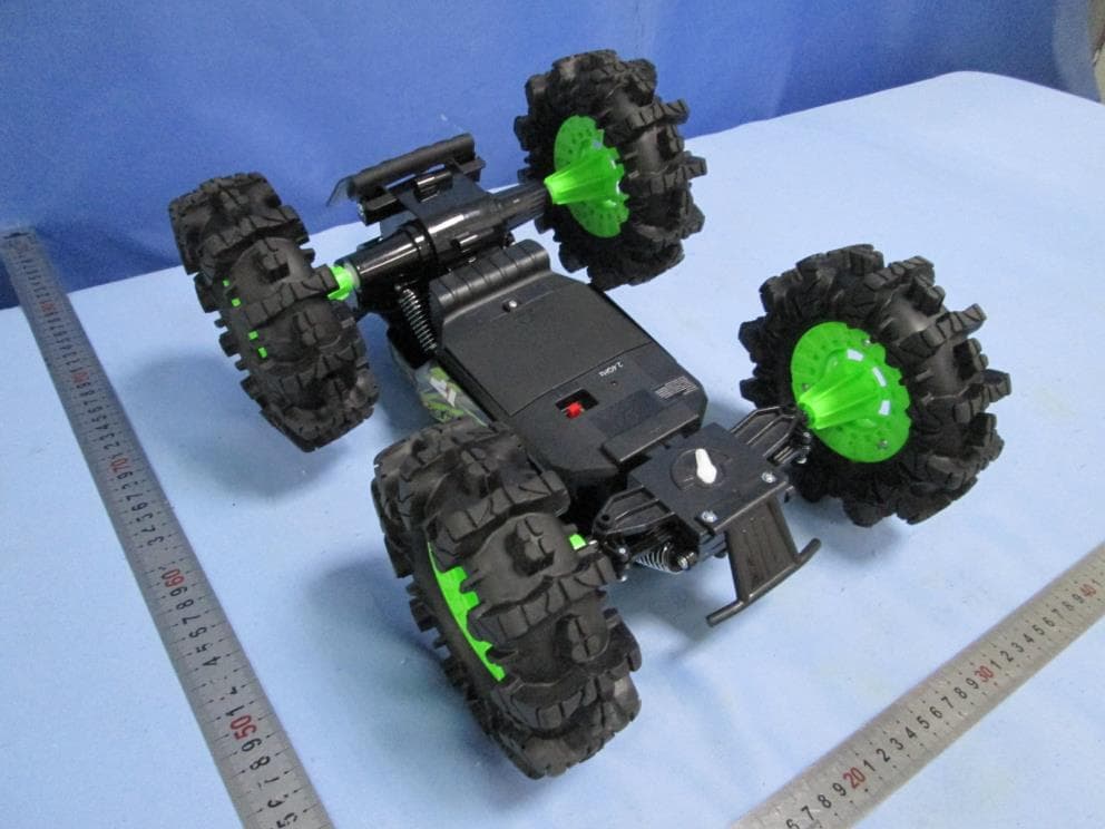 Swamp Crawler - FCC ID PKG82546RC - May Cheong Toy Products Fty. Ltd. (2)