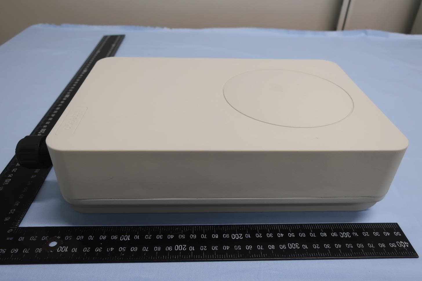 5G High Performance Sub6 & mmWave Outdoor CPE - FCC ID PKRISGFW2010 - Inseego Corp. (5)
