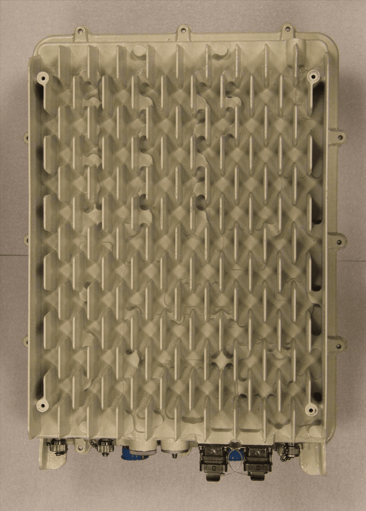 Band 12 LTE Base Station - FCC ID PKTNODEBAZY - General Dynamics Broadband, Inc. (3)