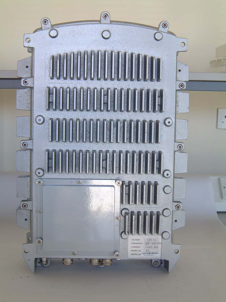 Wireless Broadband Base Station - FCC ID PKTNODEBHZ1 - General Dynamics Broadband, Inc. (2)