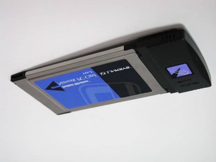 Cable Gateway - FCC ID PKW-BEFCMUH4 - Cisco-Linksys, LLC (2)