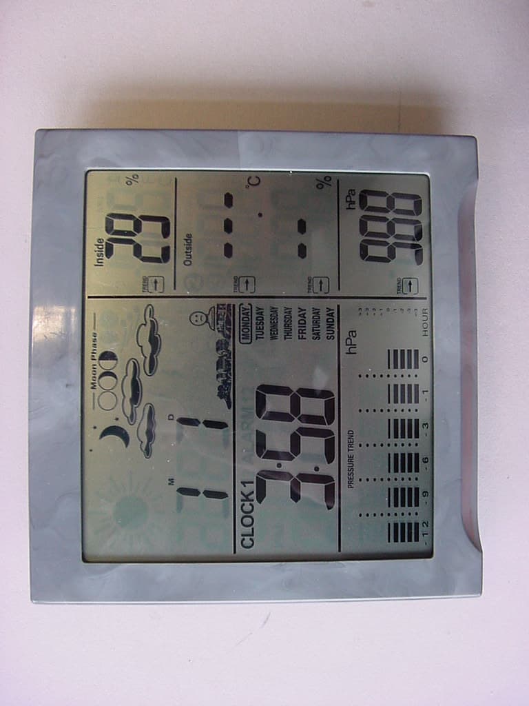 Weather Station Receiver - FCC ID PLJWS928 - Mandolyn Electronic Technology Inc.