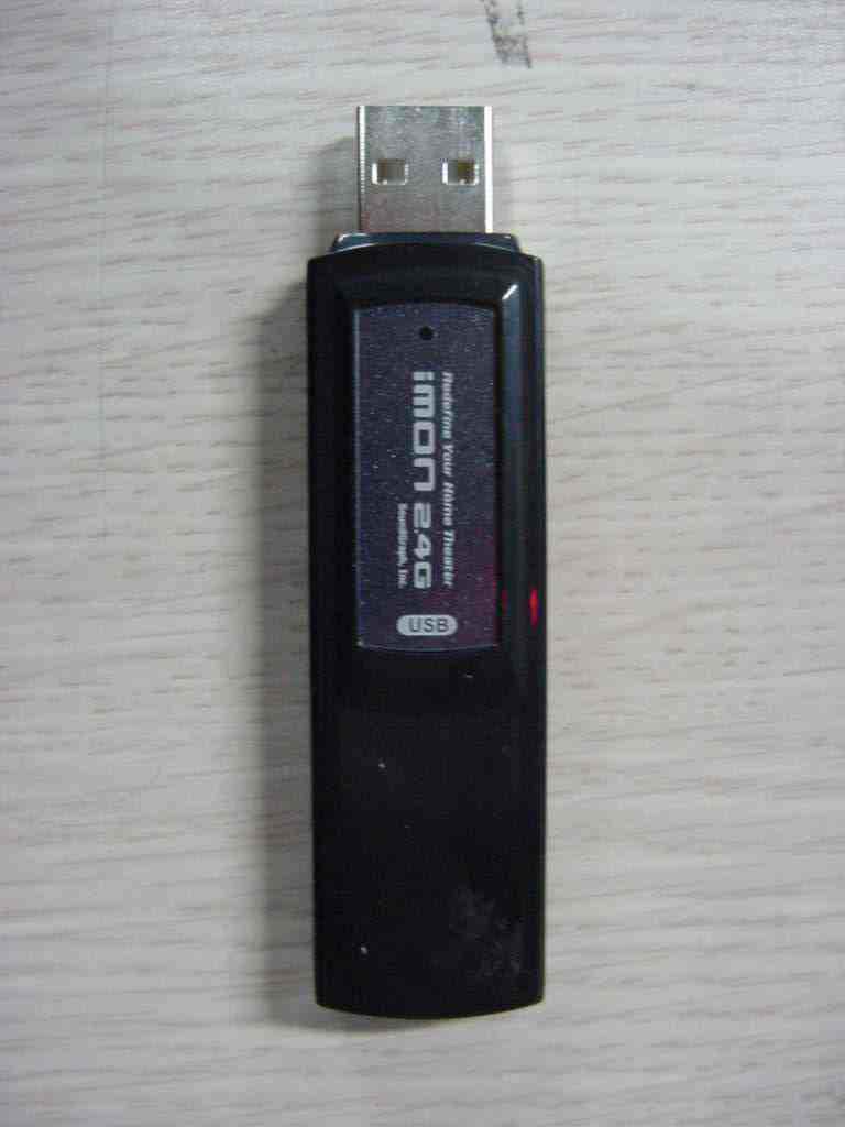 USB RF Receiver - FCC ID PMTSGLT - Soundgraph, Inc (2)