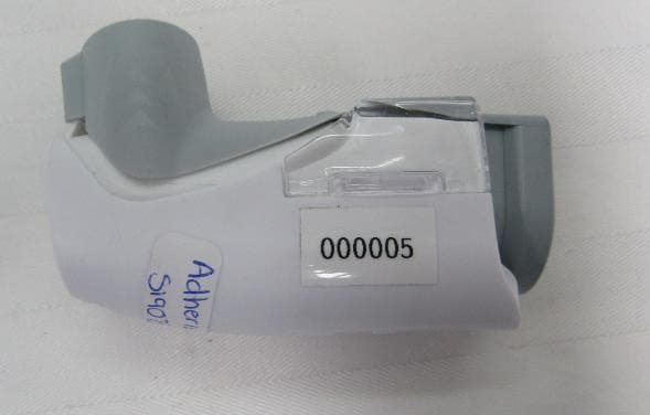 Hallie Sensor (for Breztri Aerosphere) is a device to log medication use of a metered dose inhaler - FCC ID PN2-BZT1 - Adherium (NZ) Ltd (5)