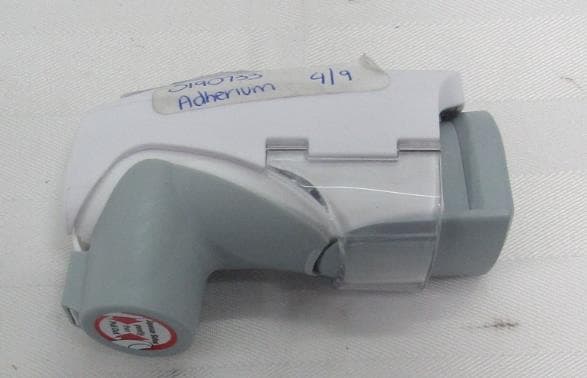 Hallie Sensor (for Breztri Aerosphere) is a device to log medication use of a metered dose inhaler - FCC ID PN2-BZT1 - Adherium (NZ) Ltd (3)