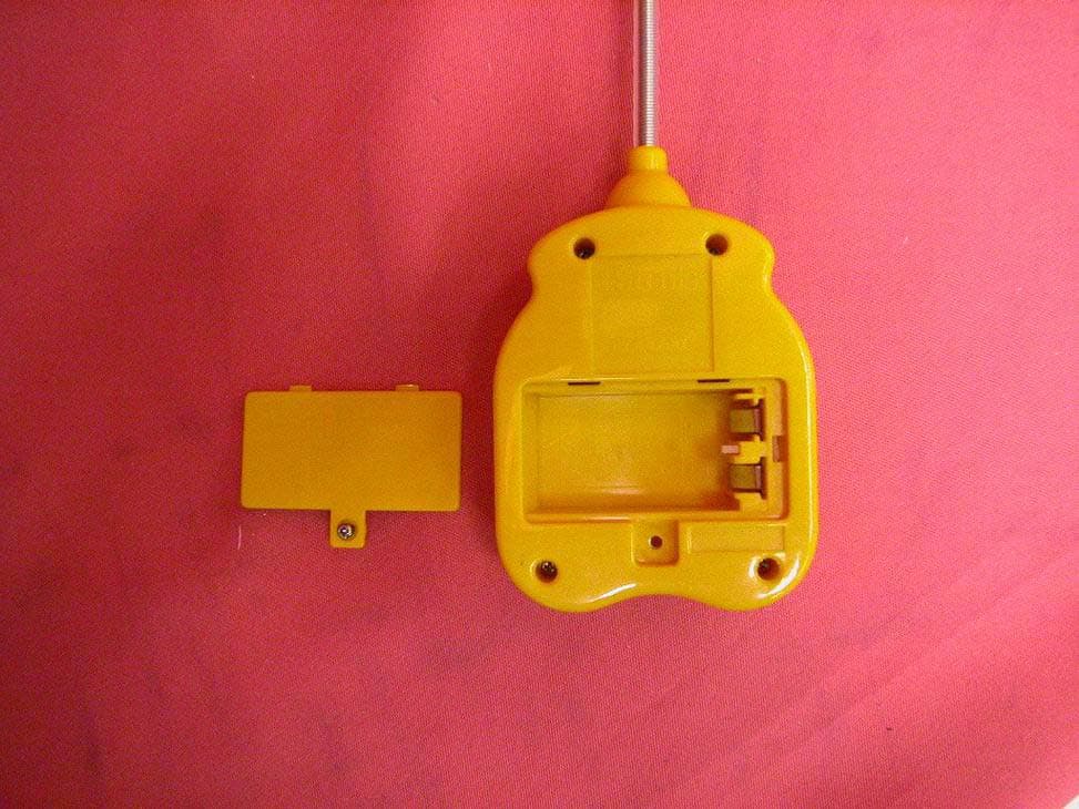 RC Car - FCC ID PN6RC2793259A - Maison Joseph Battat Ltd. (2)