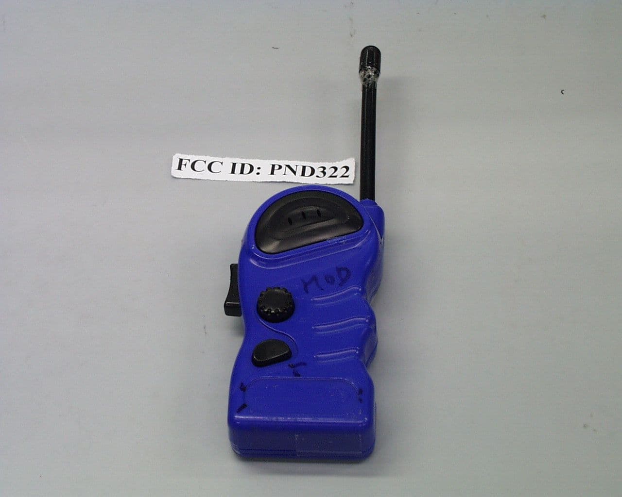 Radio Walkie Talkie - FCC ID PND322 - K-Yuen Electronic Toys Manufactory Limited
