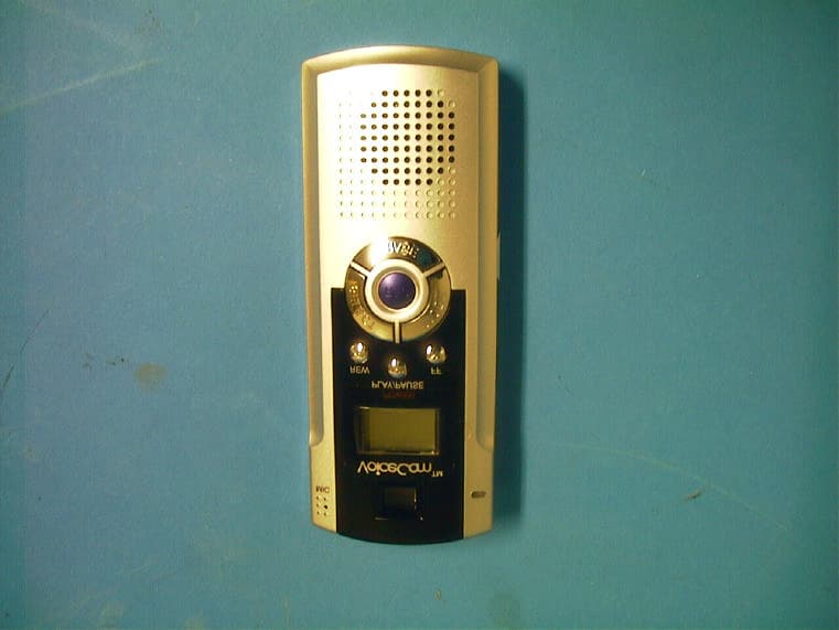 Digital Voice Camera - FCC ID PNWDVC-100 - Intermagic Corp.