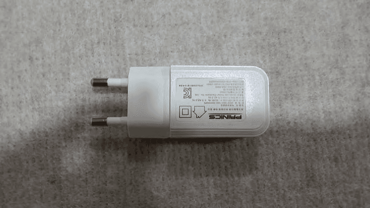 Mobile Photo Printer - FCC ID PO5M1 - Prinics Co., Ltd (2)