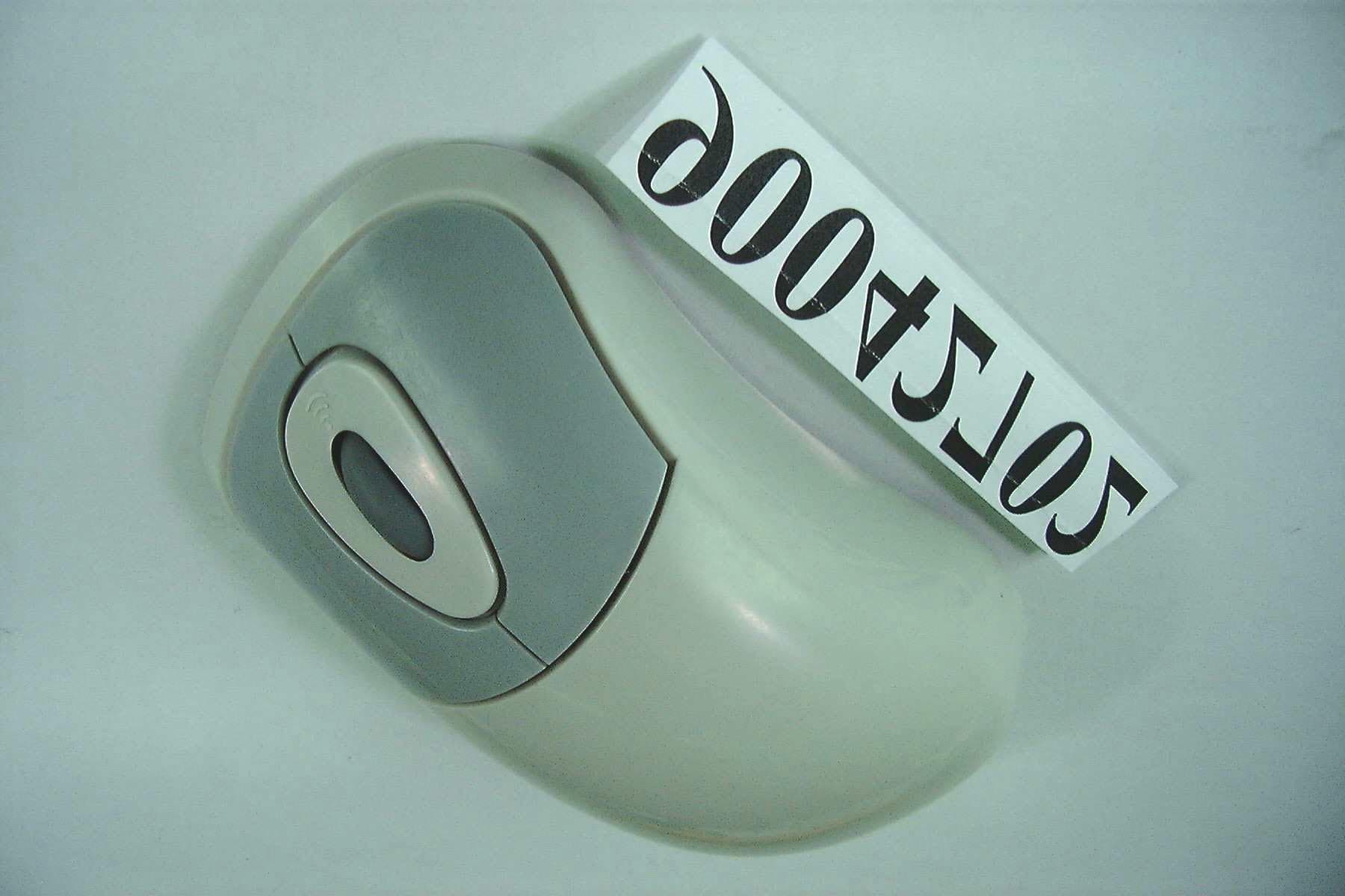Wireless Mouse - FCC ID PO9-0106-01 - Horng Technical Enterprise Co., Ltd. (3)