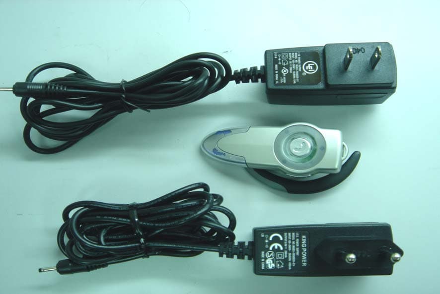 Bluetooth Wireless Headset - FCC ID PO9-HTC-0331H - Horng Technical Enterprise Co., Ltd. (2)