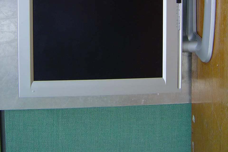 LCD Monitor - FCC ID POHLVNQ201 - NewQ System Co., Ltd.