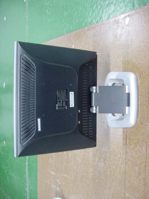 LCD Monitor - FCC ID POHLVNR170 - NewQ System Co., Ltd. (2)