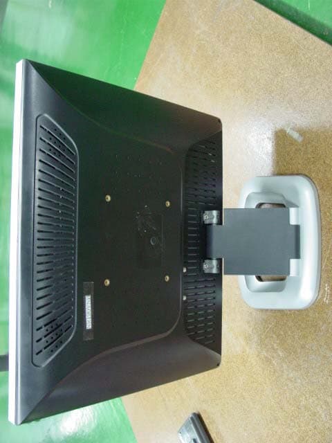 LCD Monitor - FCC ID POHLVNR190 - NewQ System Co., Ltd.