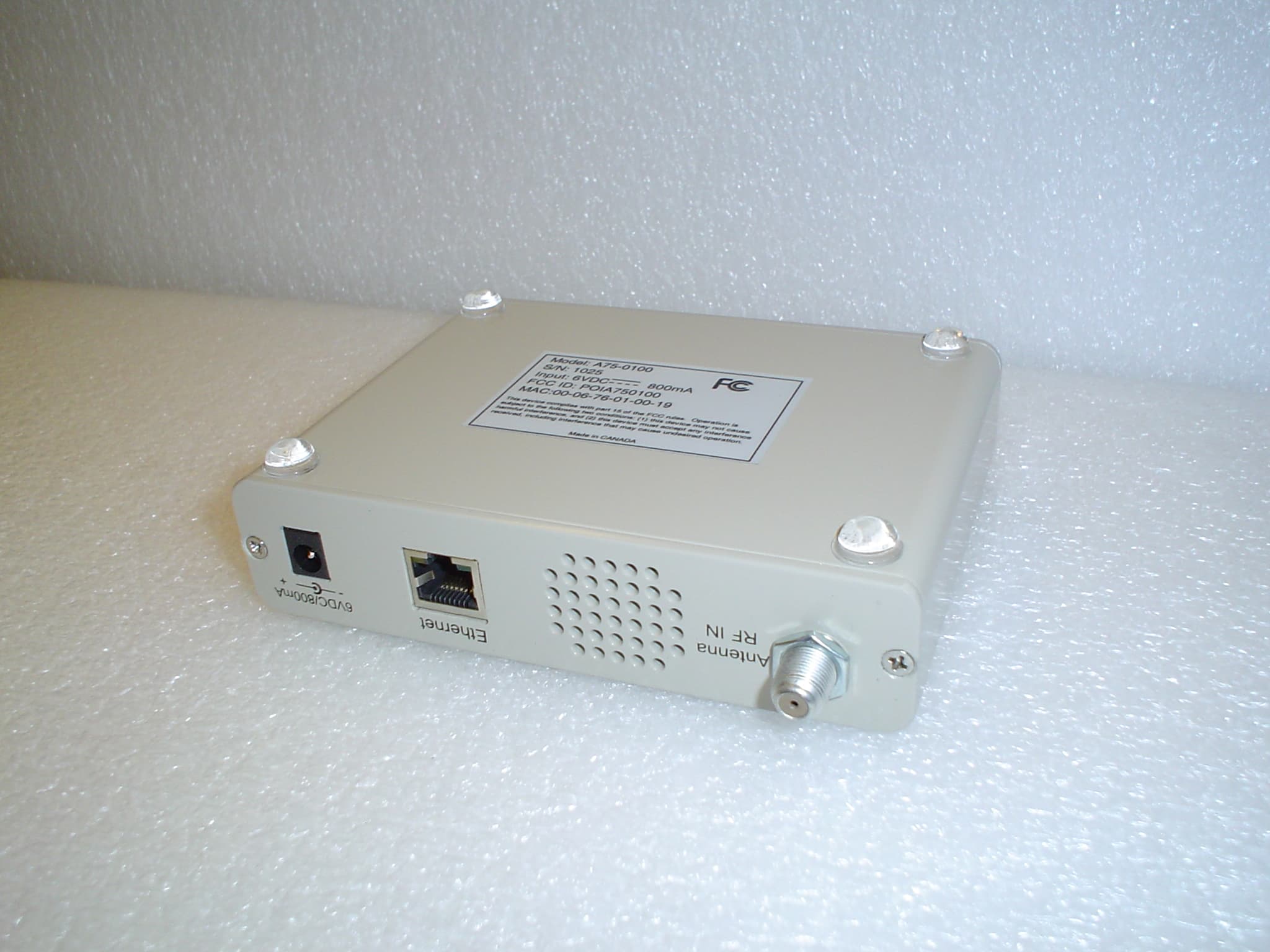 Communications Receiver - FCC ID POIA750100 - Novra Technologies Inc.