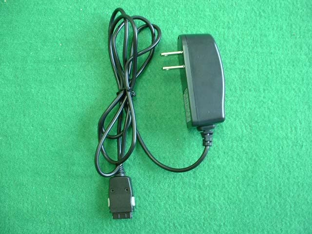 CDMA Cellular Phone - FCC ID POQWCE-100SU - Modottel Co Ltd (4)