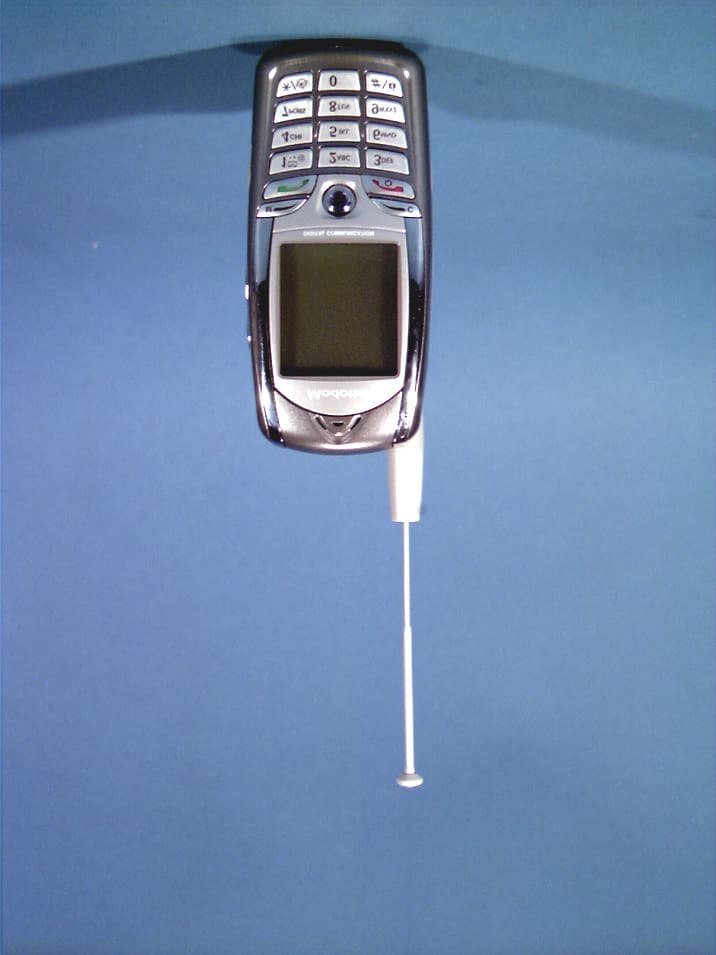 Tri-Mode Dual-Band Analog/PCS CDMA Phone - FCC ID POQWTE-300 - Modottel Co Ltd (3)