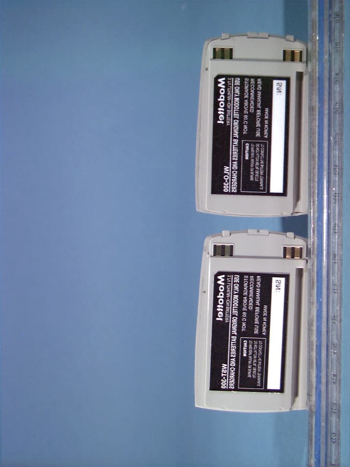 Tri-Mode Dual-Band Analog/PCS CDMA Phone - FCC ID POQWTE-300 - Modottel Co Ltd