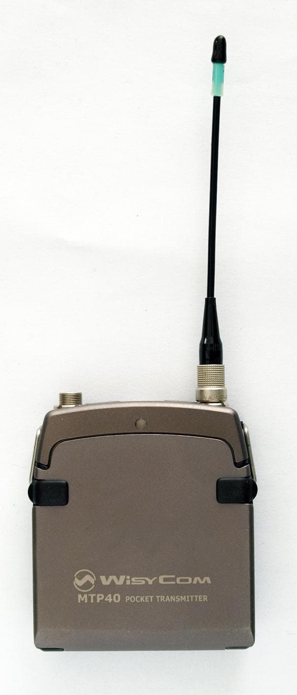 Wideband bodypack transmitter - FCC ID POUMTP40 - Wisycom s.r.l. (3)