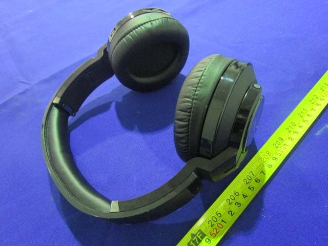 Wireless Home Entertainment Headphone - FCC ID PP2H600 - Shenzhen Rapoo Technology Co., Ltd (2)