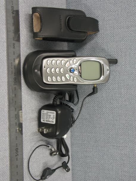 Tr-Mode Dual-Band Cellular Phone - FCC ID PP4TX-30B - Pantech Co., Ltd. (4)